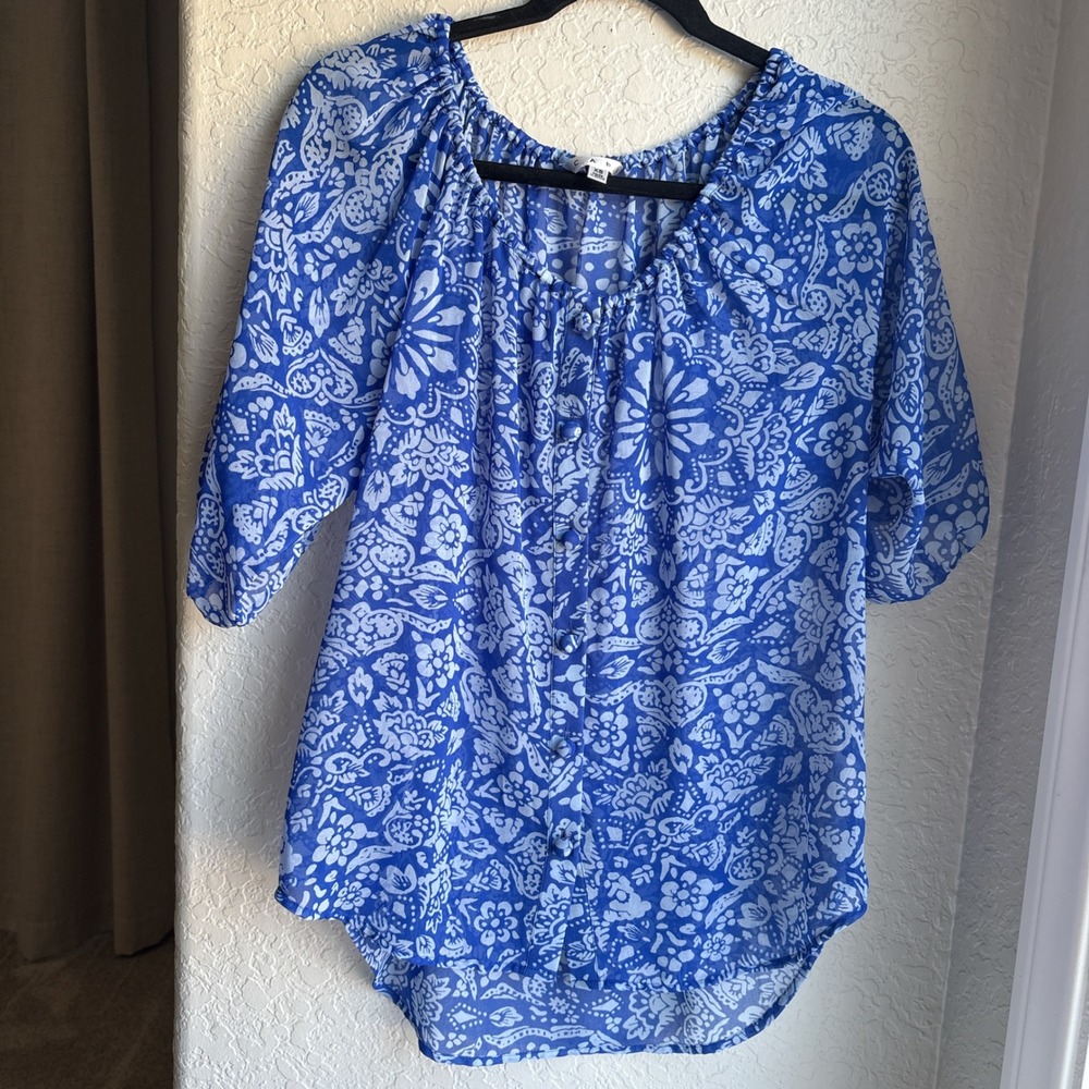 Cabi Floral XS Peasant Blouse Blue‎ Paisley Sheer Button Up 3/4 Sleeve Coastal